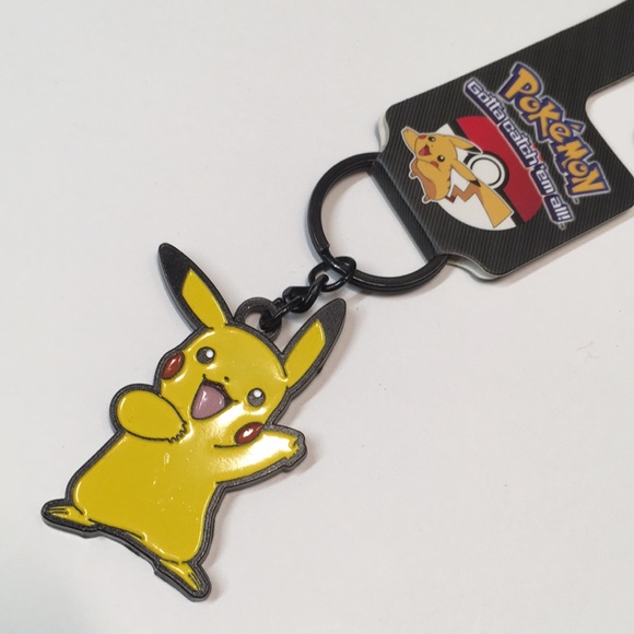 NWT Pokémon Pikachu Metal Keychain - Picture 10 of 10